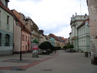 Markt mit Rathaus.
